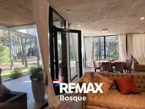 Casa en Venta en Villarobles, USD 340.000