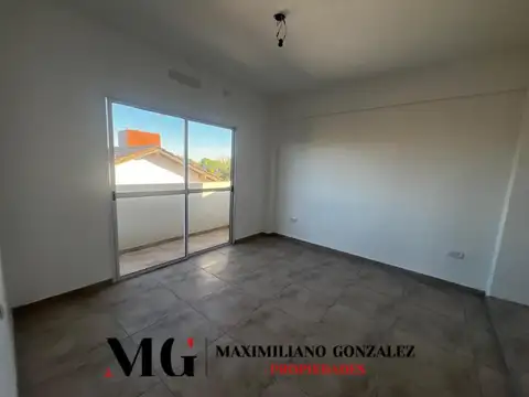 Departamento en Alquiler en Temperley, $ 500.000