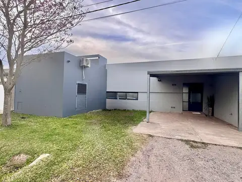 VENTA Casa 2 dormitorios con proyección