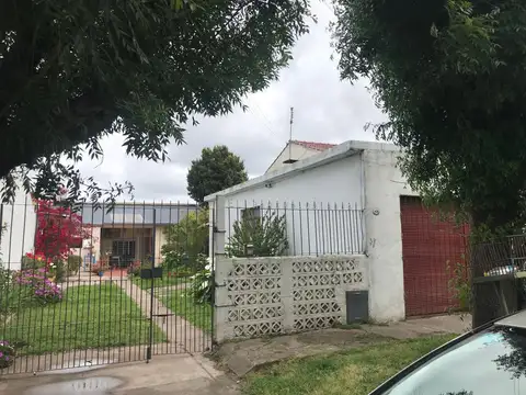 Casa en 3 ambientes en el Progreso