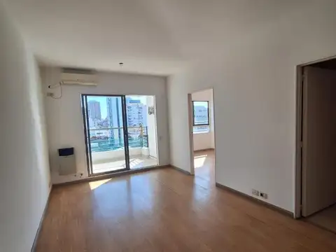 Alquiler Depto 2 Amb 55m2 C/ Balcon Av.jujuy 1100, Piso 1