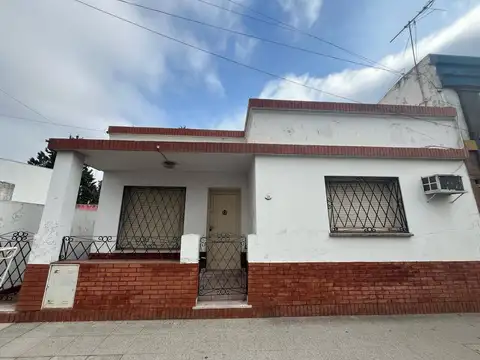 Casa en alquiler en Belén de Escobar