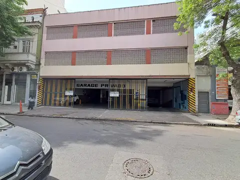 Venta Cochera en Playa de Estacionamiento Privada Abierto las 24h los 365 días del año baja expensa
