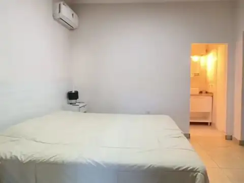 Calle Los Guayacanes 6400