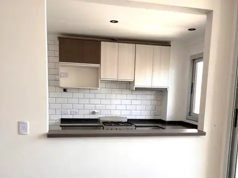 Alberti 1200, Piso 3