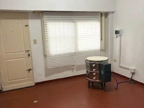 EXCELENTE CASA PH EN CASTELAR NORTE