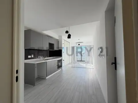 Avenida Cabildo 4700, Piso 0