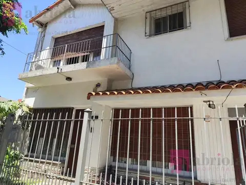 Casa en Venta en Quilmes, USD 190.000