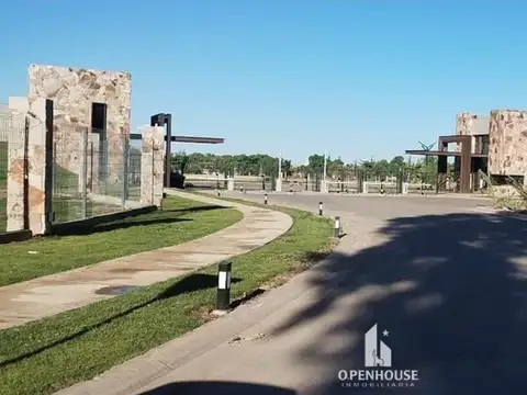 OPENHOUSE vende fabuloso lote en Bº Qvattro Viamonte