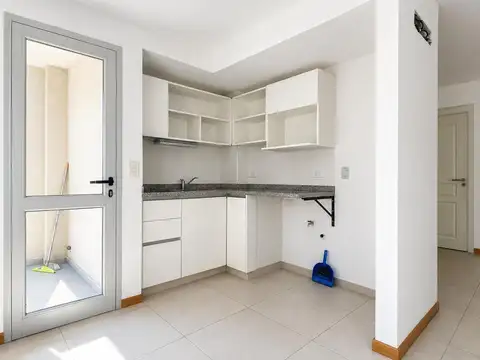 Monoambiente- Alquiler- Ituzaingó sur