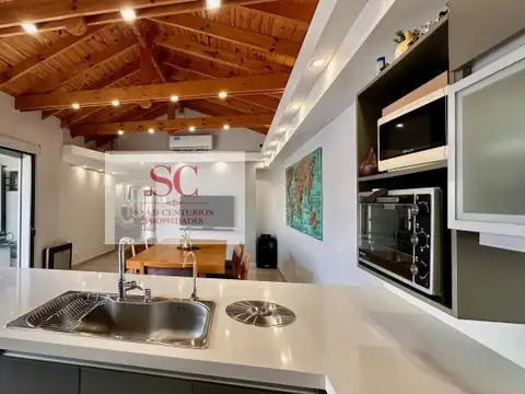 Casa 3 ambientes con 2 baños