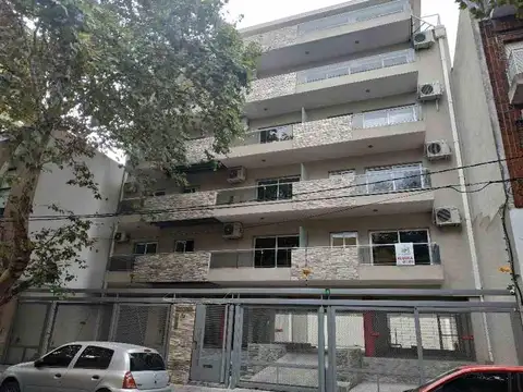 Depto.2 Amb C/cochera Ortiz de Ocampo 336