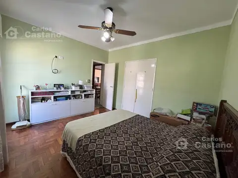 Galpon en Venta 10  mts Frente