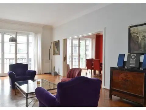 Departamento en Venta de 4 dormitorios