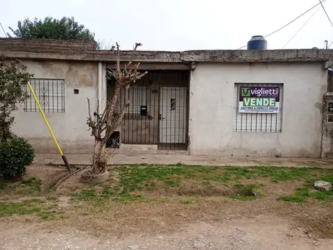 Depto Tipo Casa en Venta en Berazategui Oeste, USD 40.000