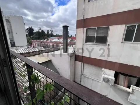 Departamento en Venta 57 años