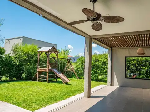 Casa en Venta en La cañada de Pilar, USD 209.900