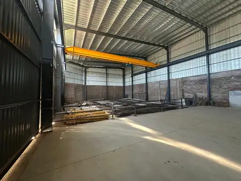 Galpon en Venta 48  mts Fondo