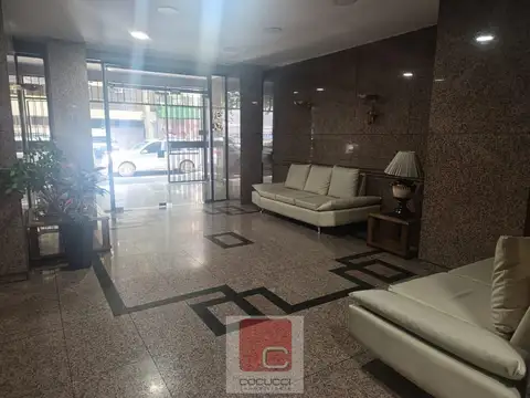 COCUCCI INMOBILIARIA VENDE departamento en Ciudad