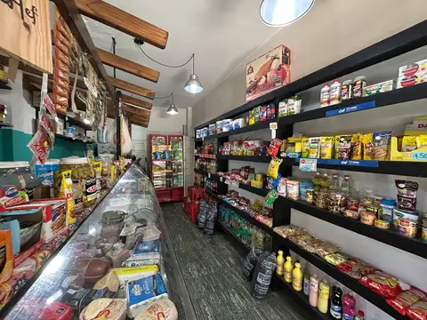 Local en Alquiler en Victoria, $ 680.000