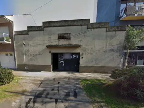 Oficina en Venta con 18 cocheras