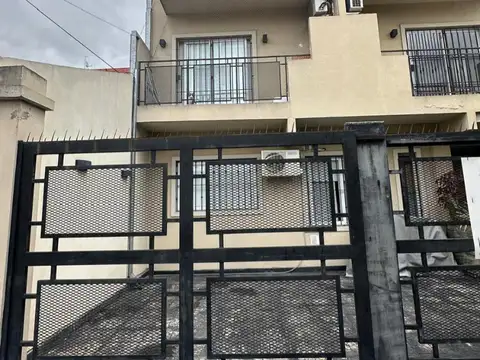 Departamento 3 ambientes en venta. San Andres, San Martin