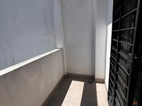 Depto Tipo Casa en Alquiler en Mataderos, $ 980.000