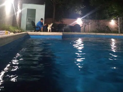 Casa en Alquiler en Granadero Baigorria, $ 1.500.000