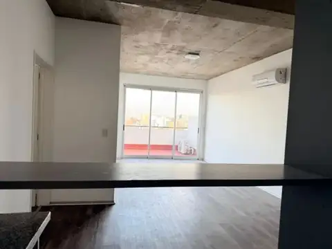 Departamento 2 amb c/cochera en venta en Parque Patricios