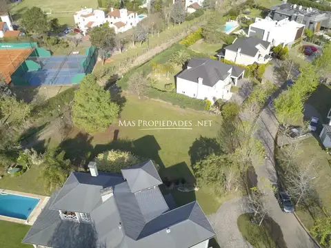 Terreno en Venta 31  mts Frente