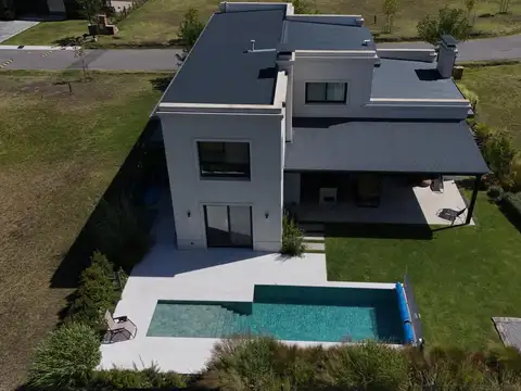 Casa en Alquiler A Estrenar