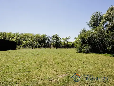 Terreno de 1900 m2  en  Martindale C.C