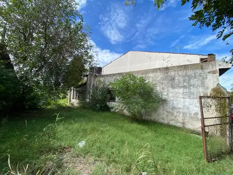 Local en Venta en Ituzaingó Norte, USD 120.000