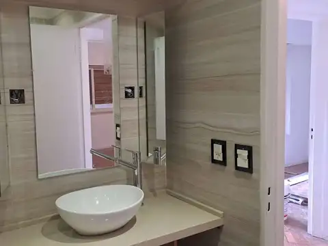 3 AMBIENTES TODO PINTADO CON BALCON