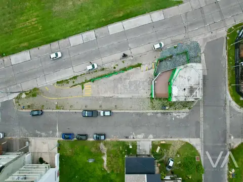 Lote triangular. Manzana entera. Punta Mogotes.