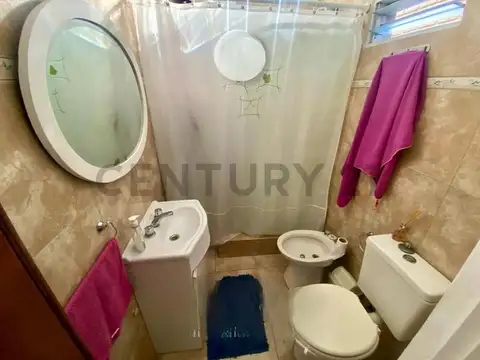 Casa en Venta con 4 cocheras