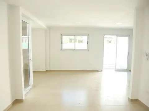 Casa en Venta en Manuel B Gonnet, USD 95.000