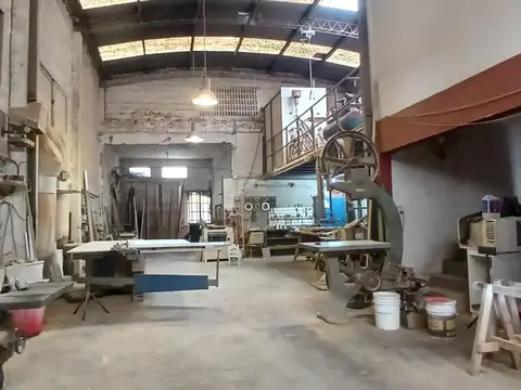 Venta Galpón con Vivienda José León Suarez