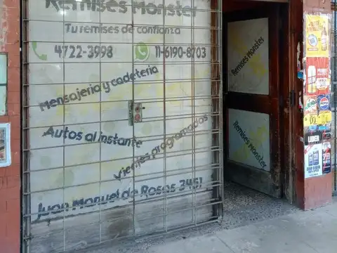 Local sobre av Márquez