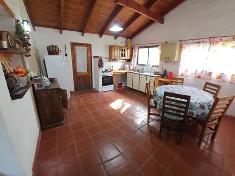 BARRIO GOLF  CASA CON GRAN PARQUE  