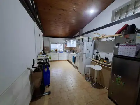 Casa en Venta en General Roca, USD 137.000