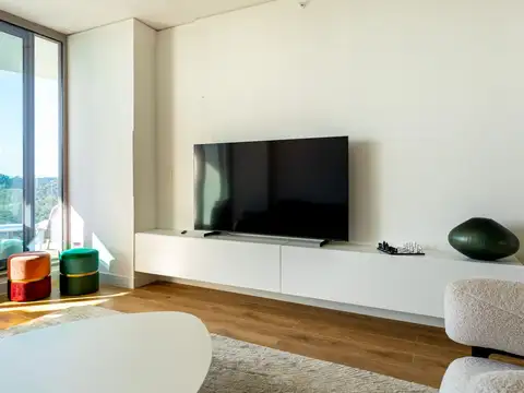 OPORTUNIDAD PISO ALTO EN TRUMP TOWER PLAYA BRAVA