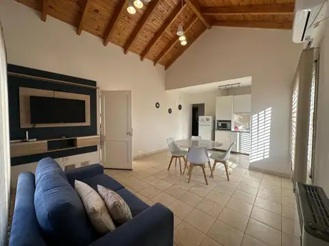 Casa en venta apta credito 200m2 dos habitaciones en Luján de Cuyo.