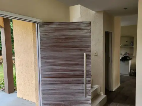 Casa venta 4 ambientes con renta San Isidro Labrador