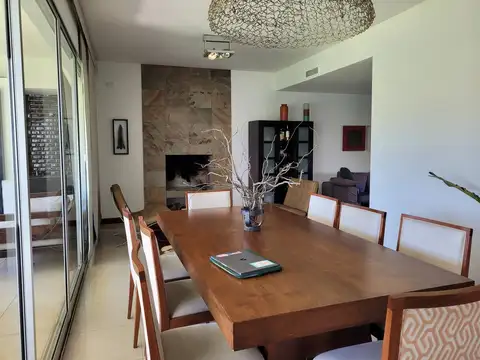 Casa en Alquiler Temporal en Talar Del Lago II, USD 5.000