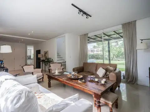 Lindisima Casa en Las Liebres