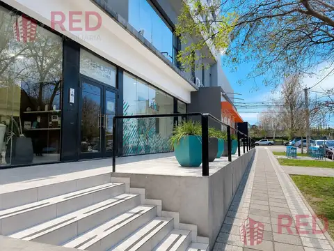 Vende departamento de un dormitorio en el centro este de Neuquén