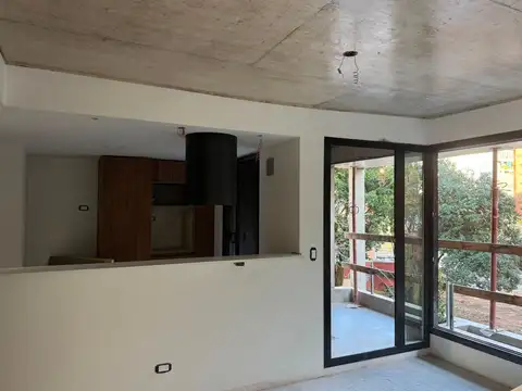 Poeta Fabricio Simeoni 1100