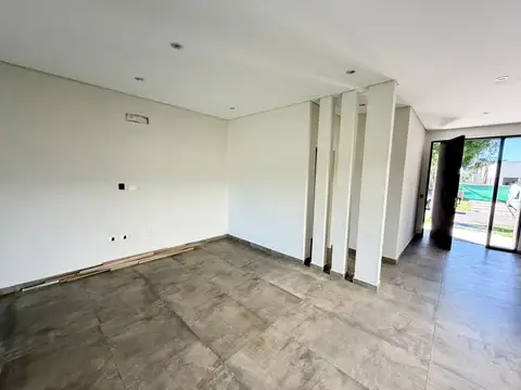 Casa en Venta al Oeste