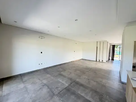 Casa  en Venta en Santo Tomas, Derqui, Pilar